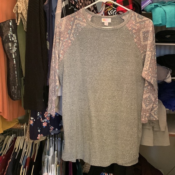 Lularoe Randy tee. Like new. - Picture 2 of 3